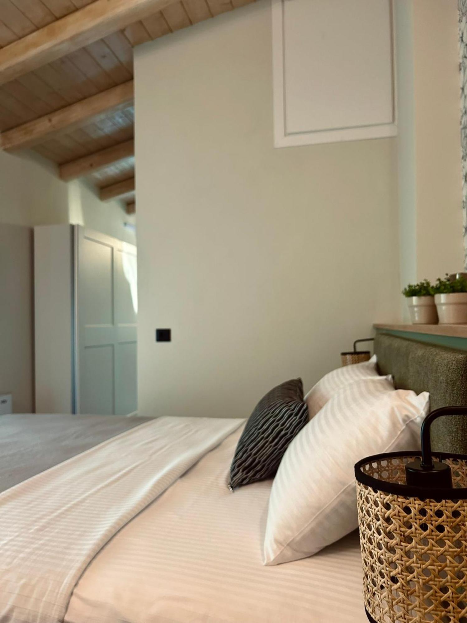 Nerita'S Country Houses Nea Tirins Bagian luar foto